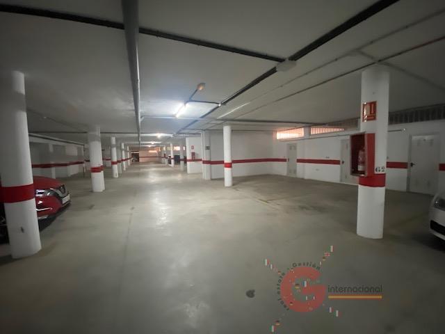 For sale of apartment in Almuñécar