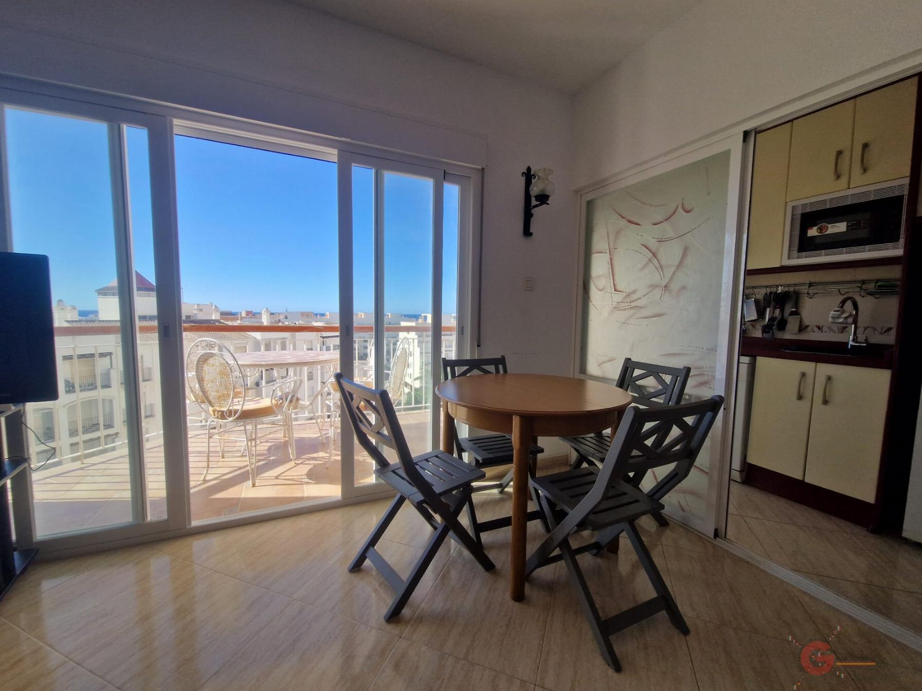 For sale of flat in Salobreña