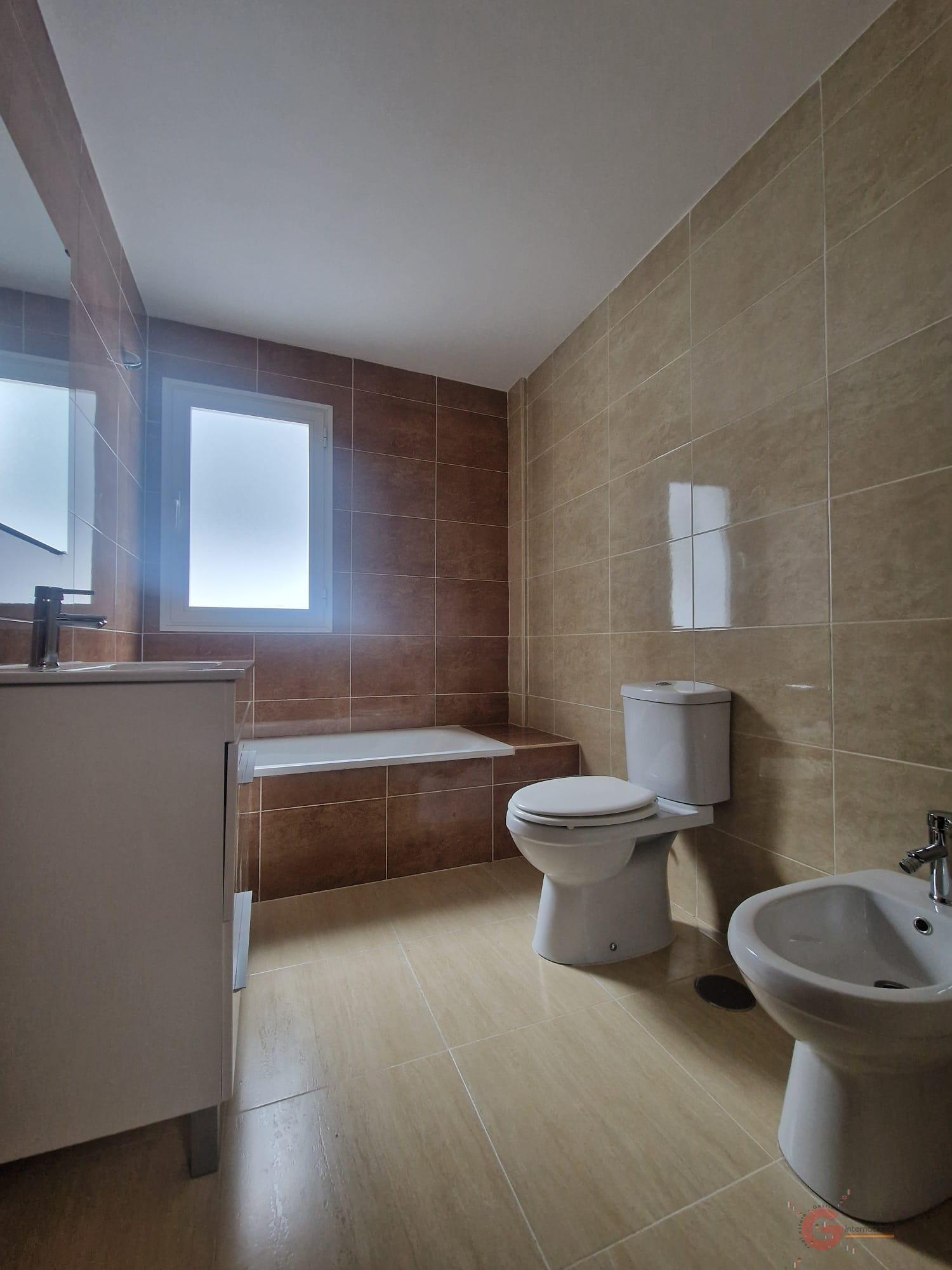 For sale of chalet in Almuñécar