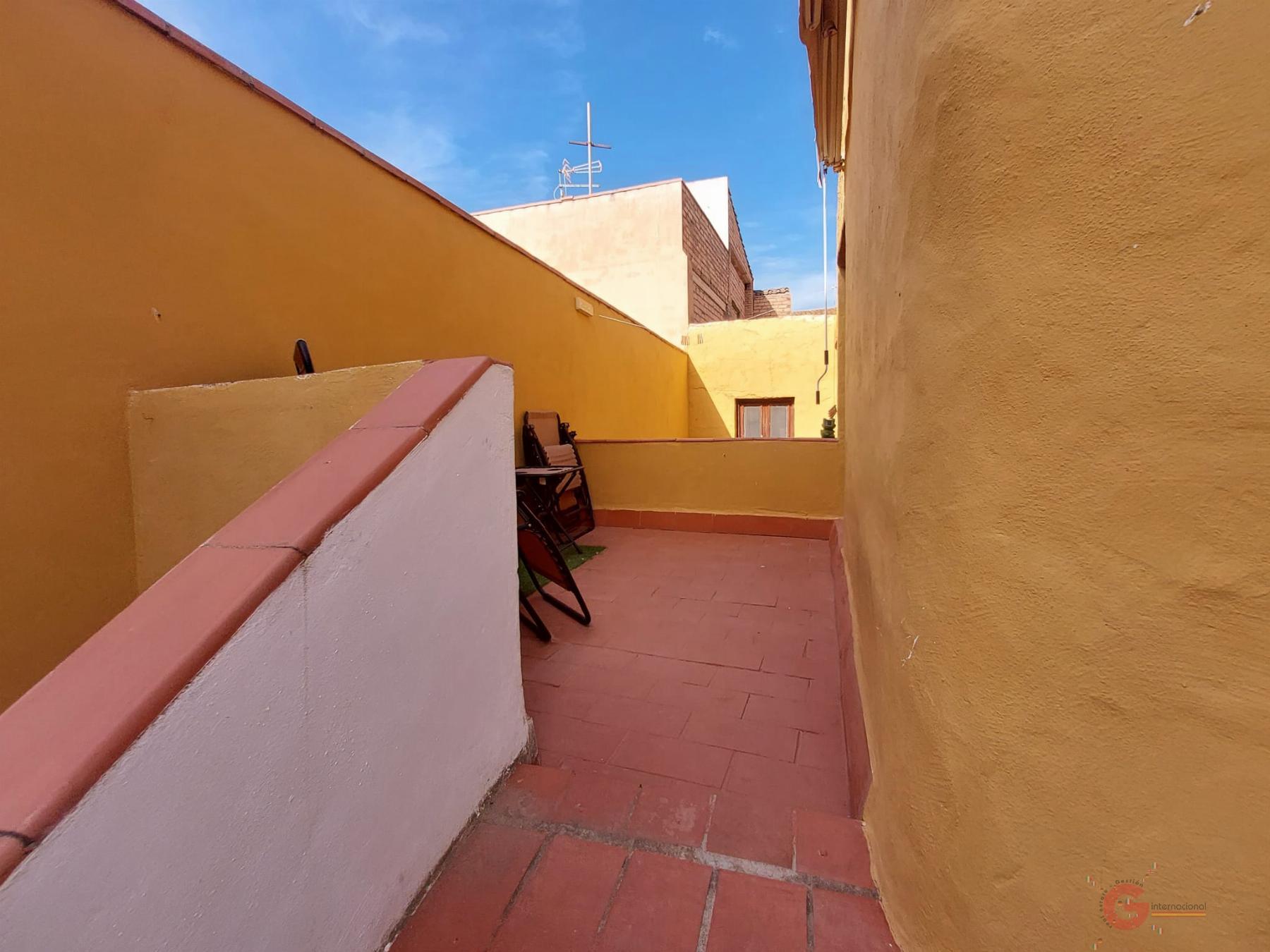 For sale of house in Vélez de Benaudalla