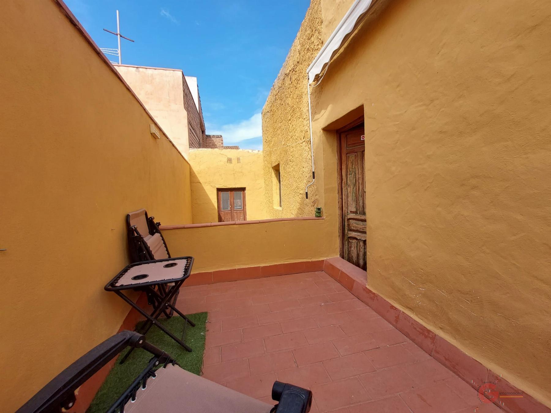 For sale of house in Vélez de Benaudalla