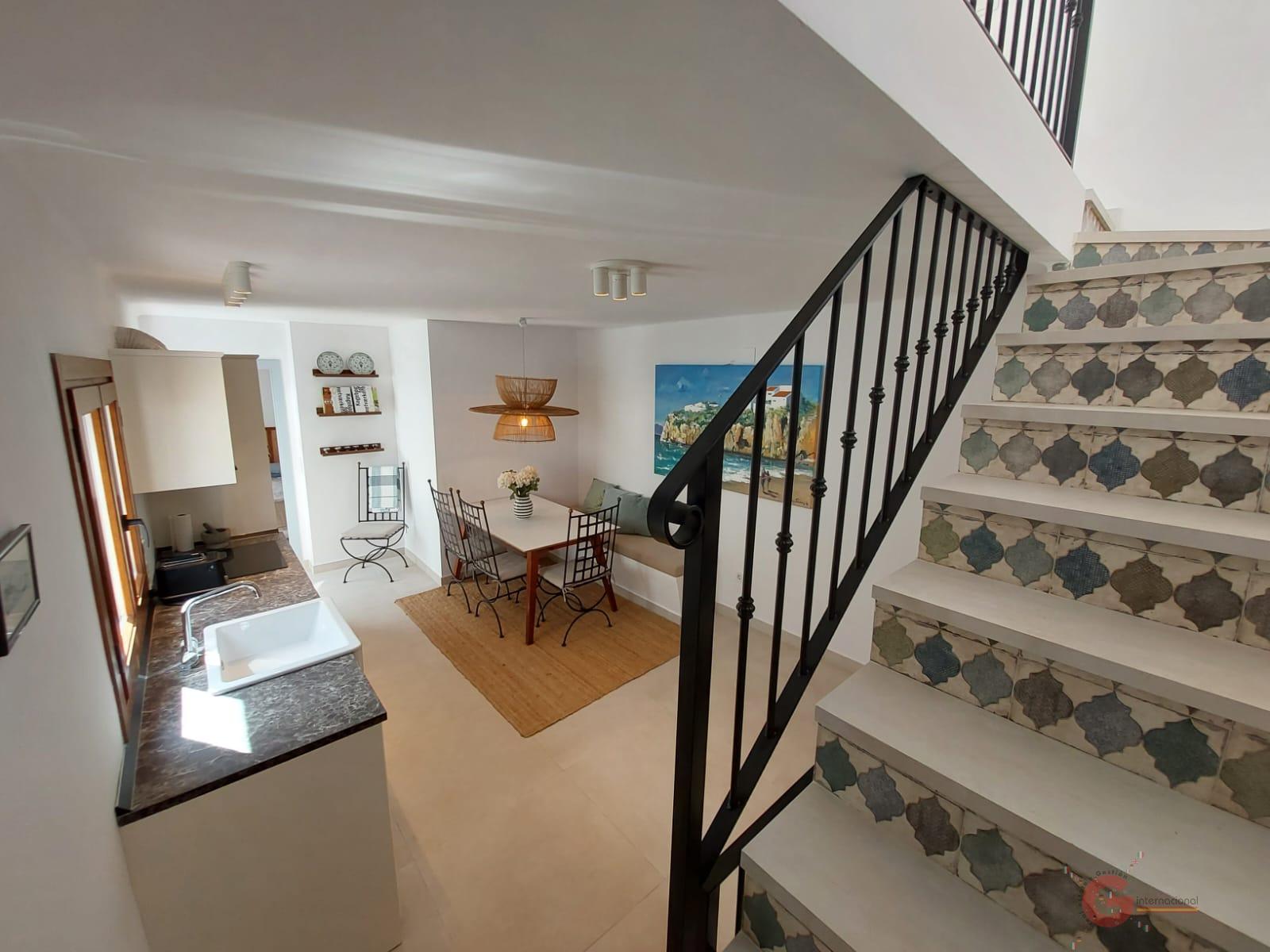 For sale of house in Caleta de Vélez
