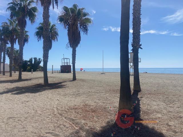 For sale of house in Caleta de Vélez