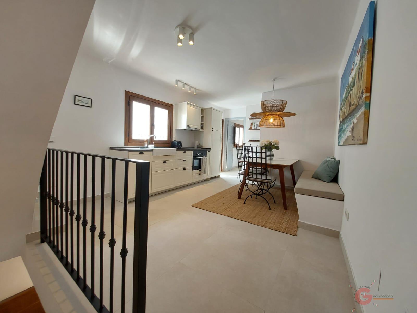 For sale of house in Caleta de Vélez