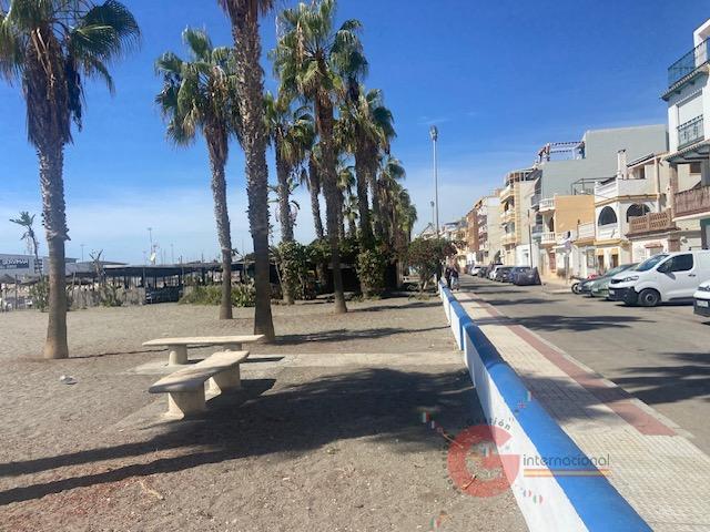 For sale of house in Caleta de Vélez