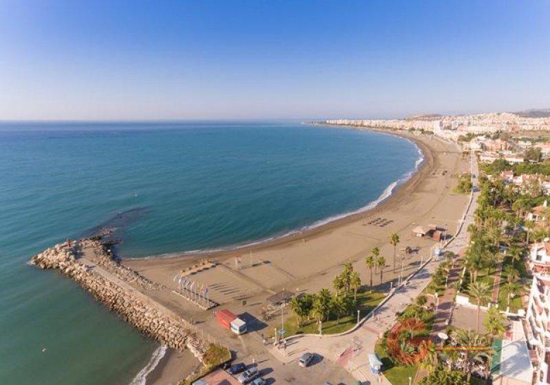 For sale of house in Caleta de Vélez