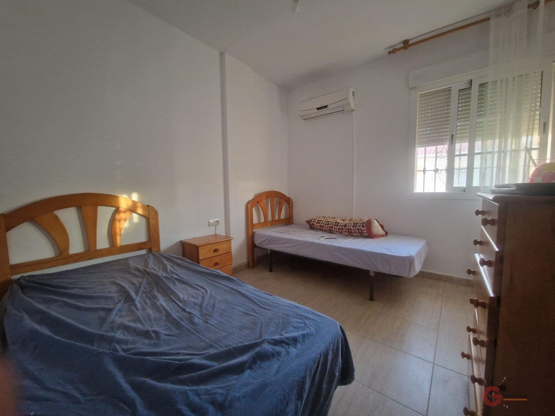 For sale of house in Salobreña