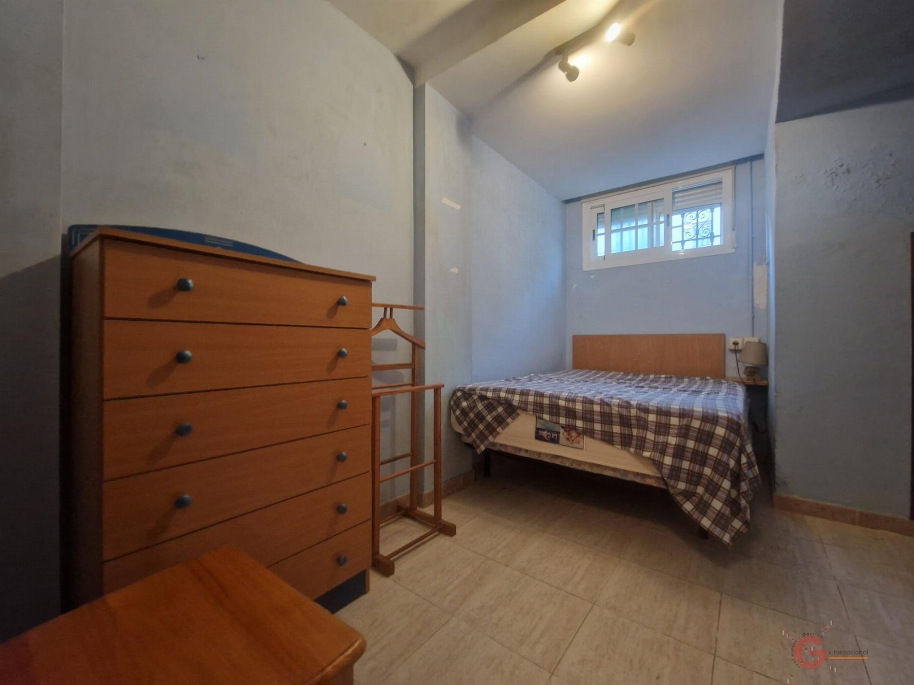 For sale of house in Salobreña