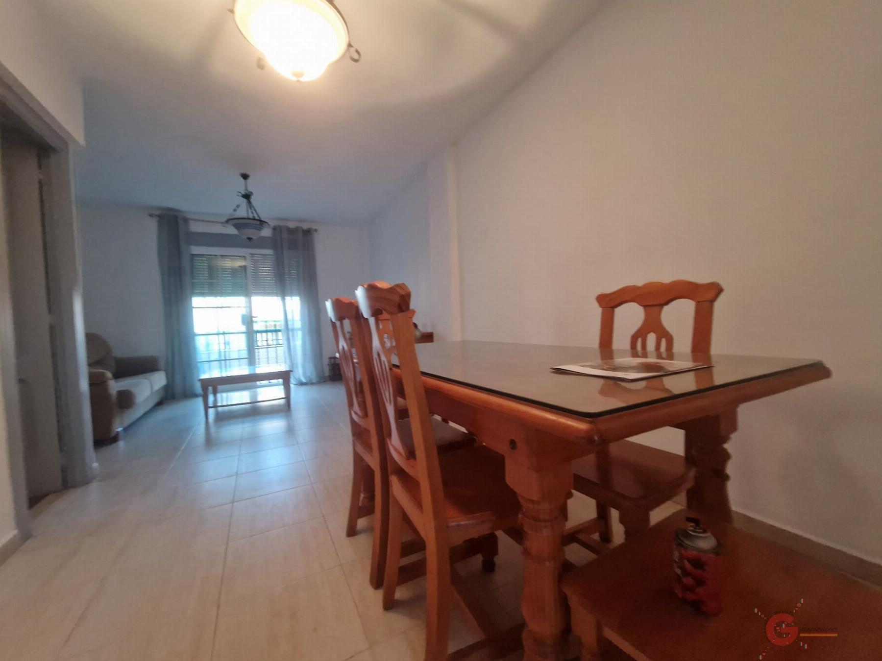 For sale of house in Salobreña