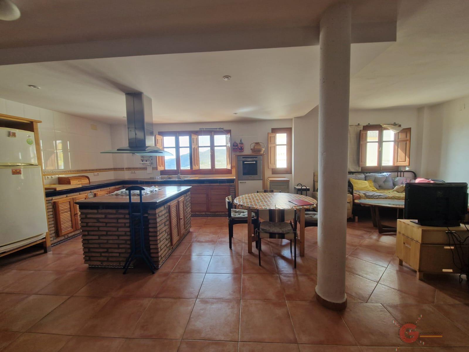 For sale of house in Itrabo