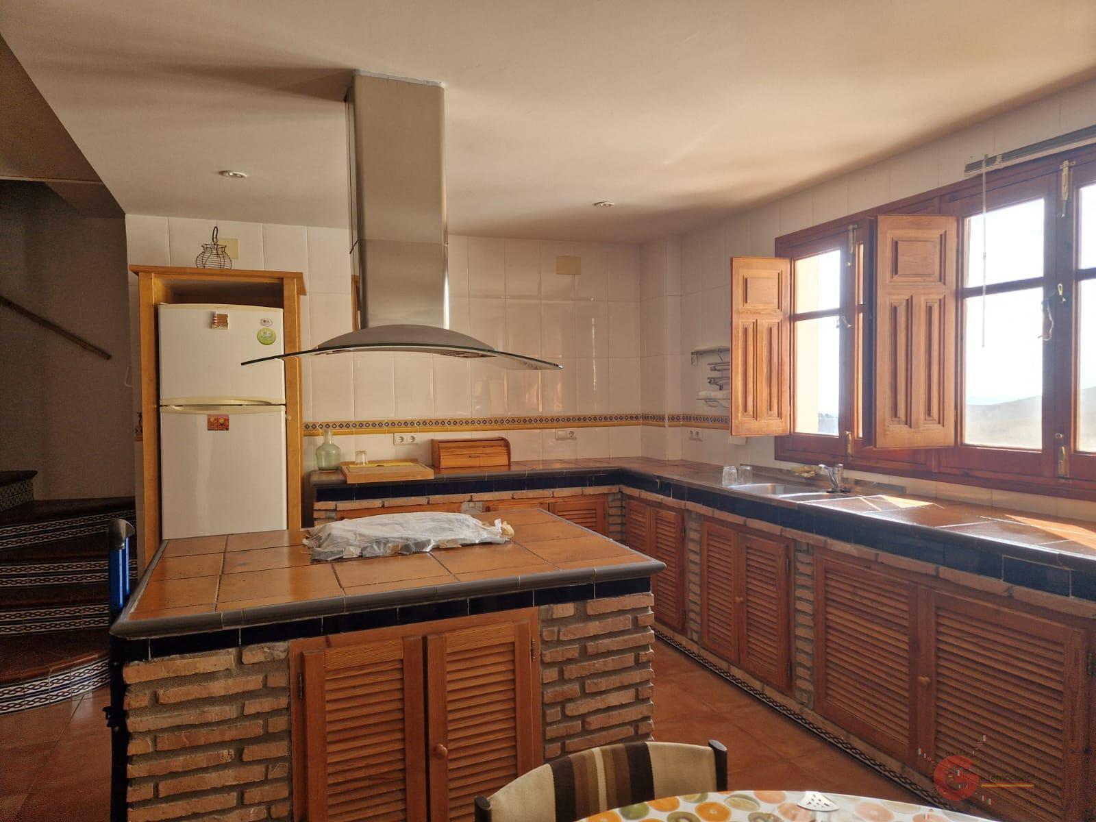 For sale of house in Itrabo