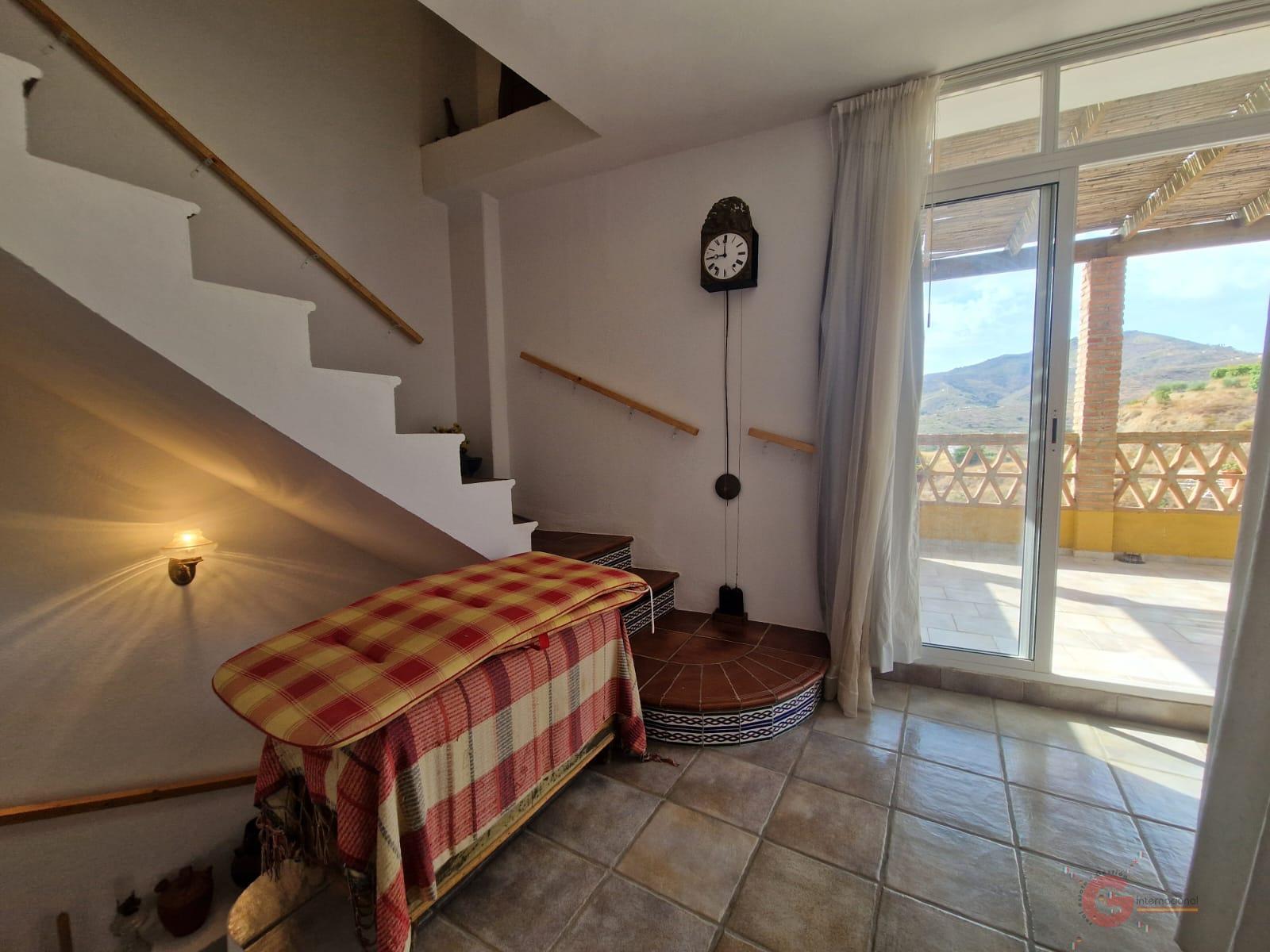 For sale of house in Itrabo