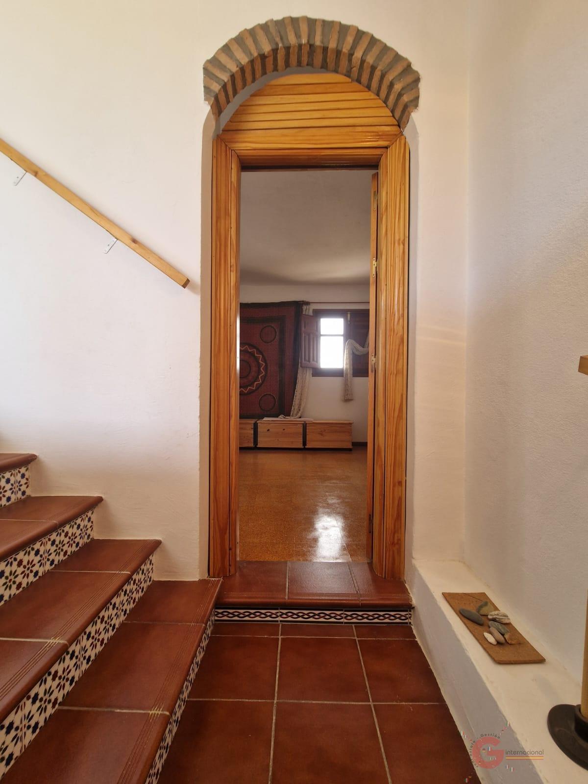 For sale of house in Itrabo