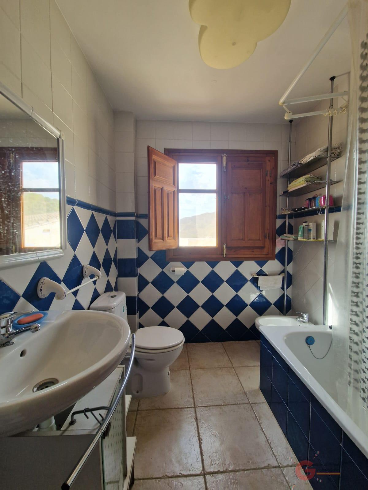 For sale of house in Itrabo