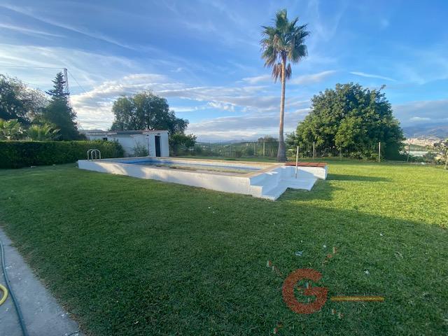 For sale of rural property in Torre del Mar
