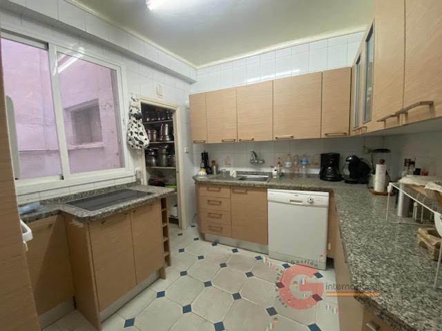 For sale of house in Vélez-Málaga