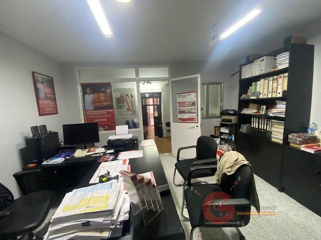 For sale of house in Vélez-Málaga