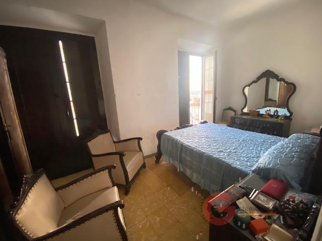 For sale of house in Vélez-Málaga