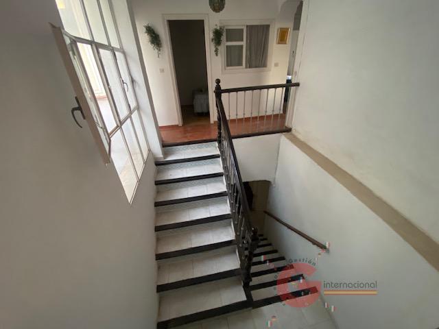 For sale of house in Vélez-Málaga