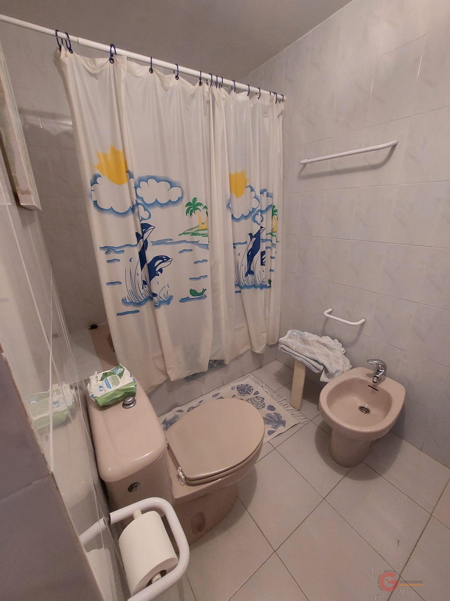 For sale of flat in Salobreña