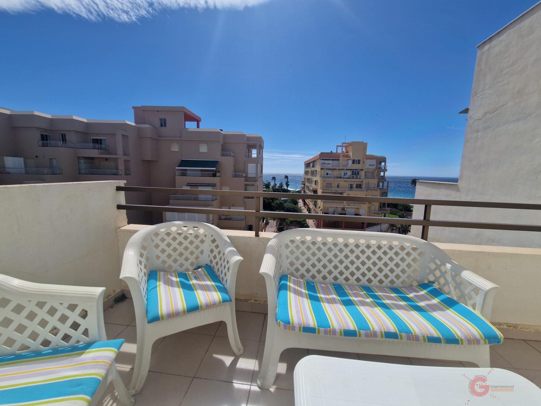 For sale of flat in Salobreña