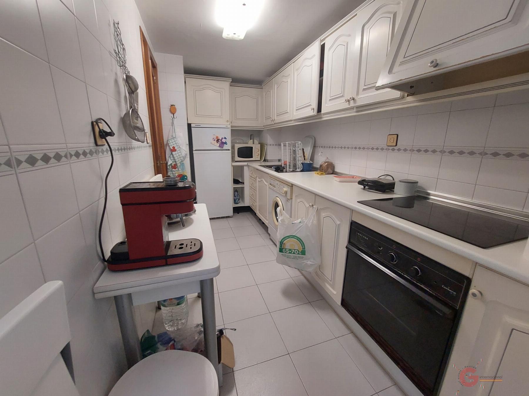 For sale of flat in Salobreña