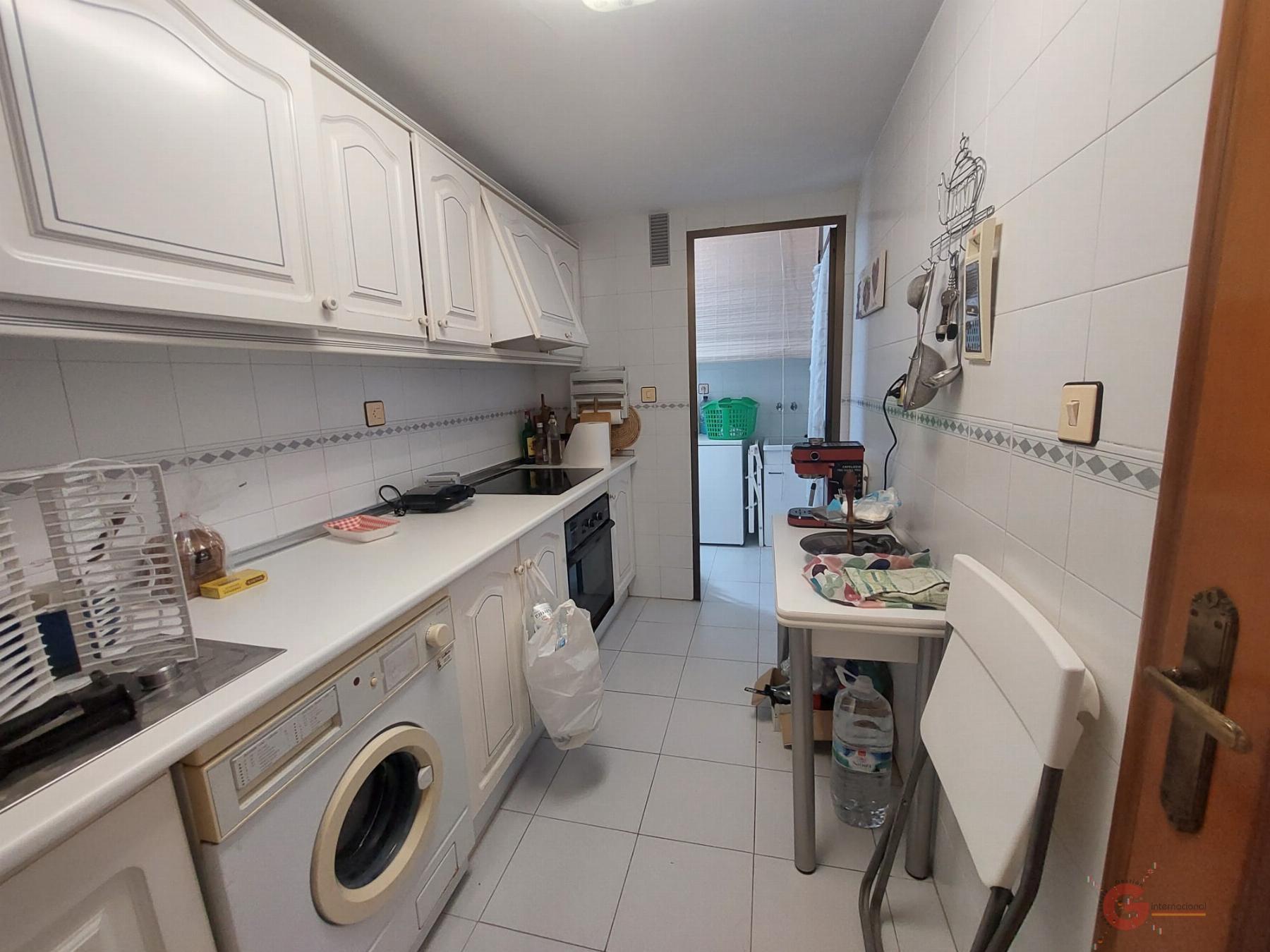 For sale of flat in Salobreña