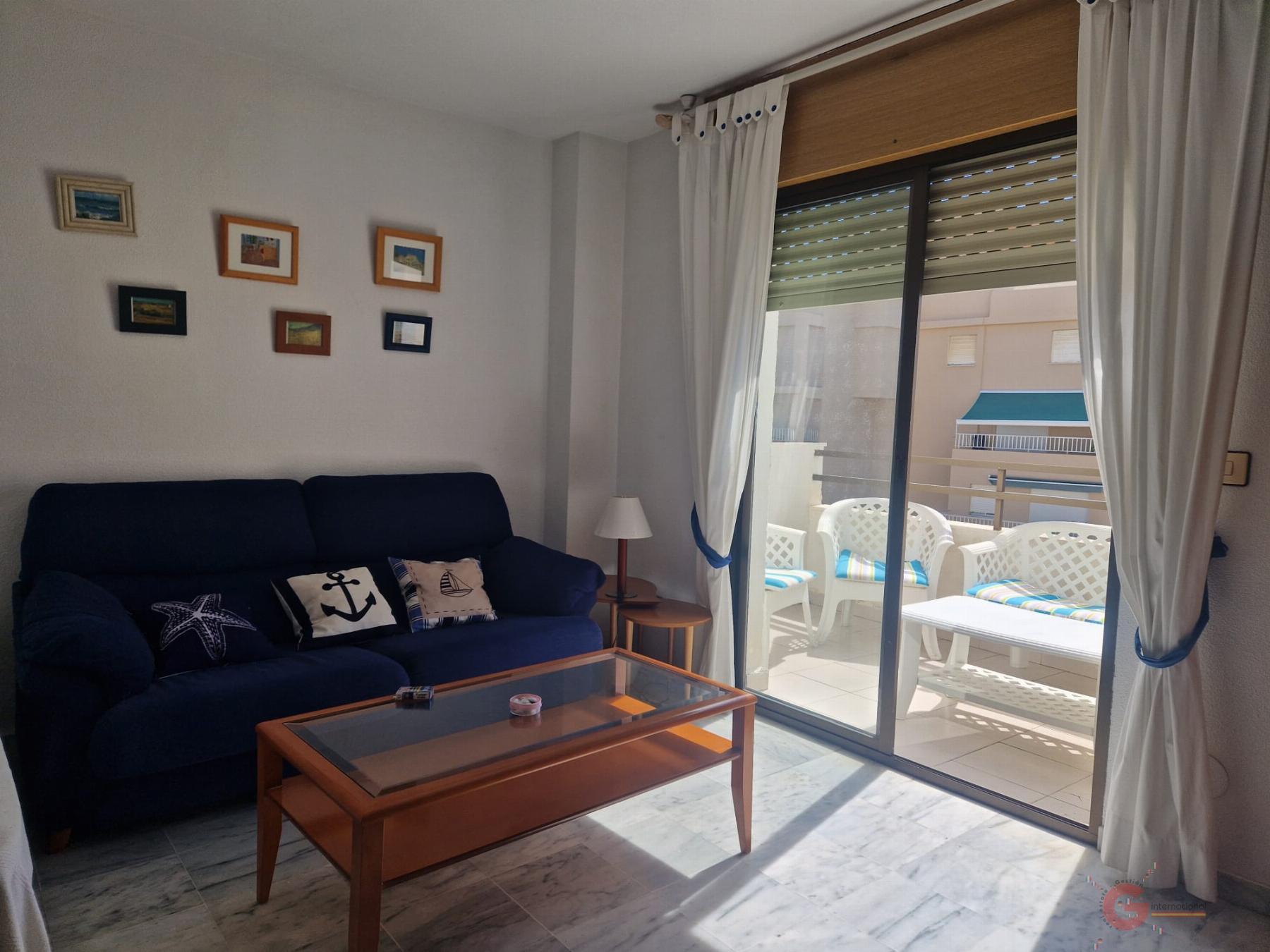 For sale of flat in Salobreña