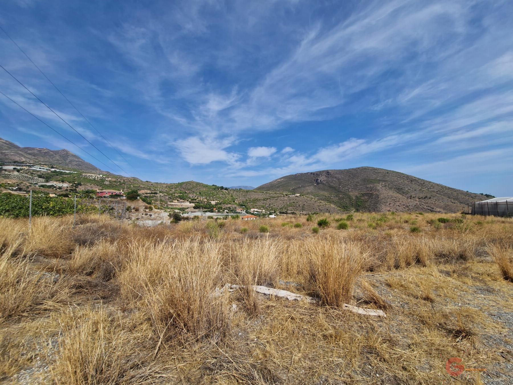Venta de terreno en Molvízar