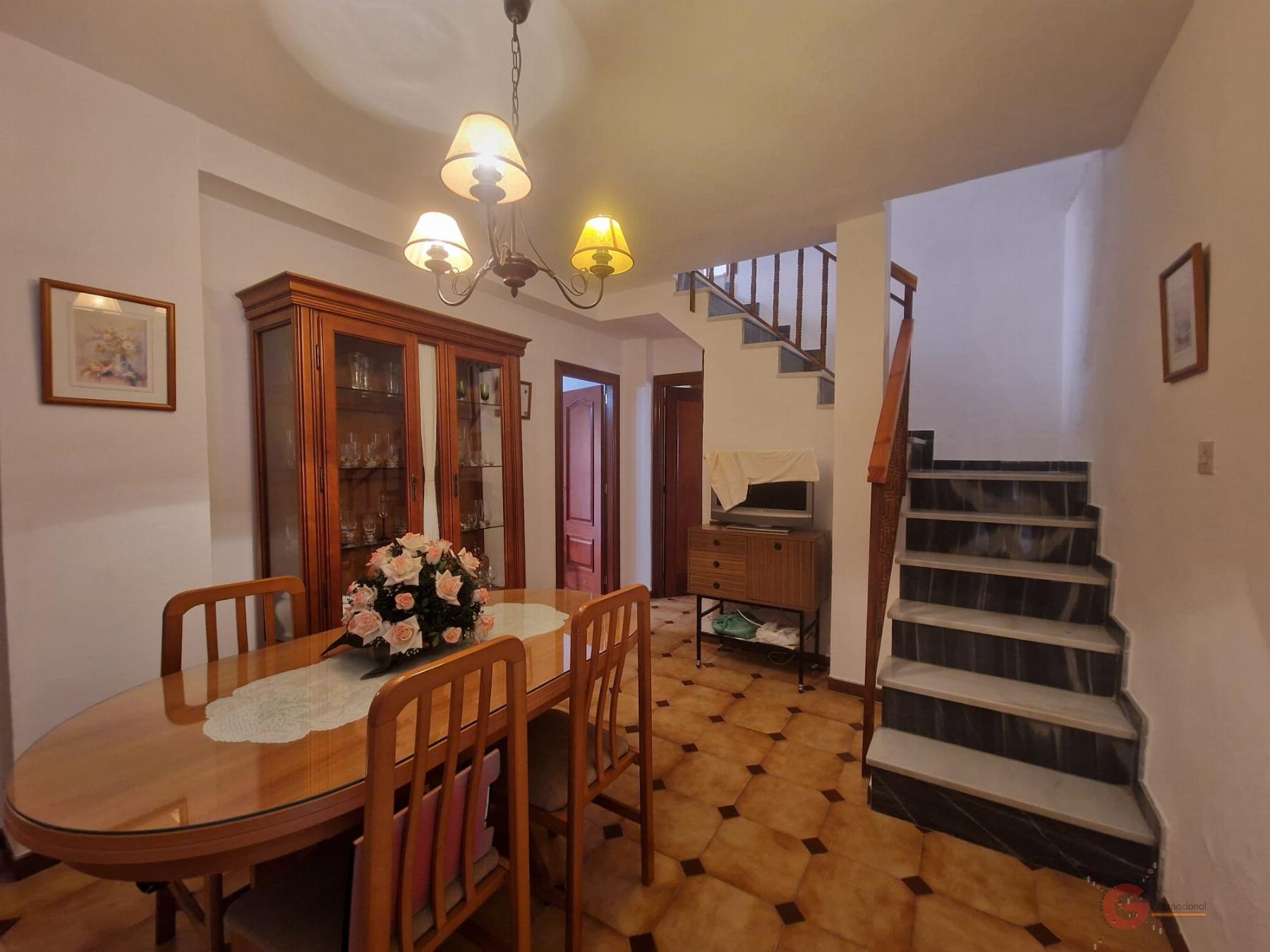 For sale of house in Molvízar