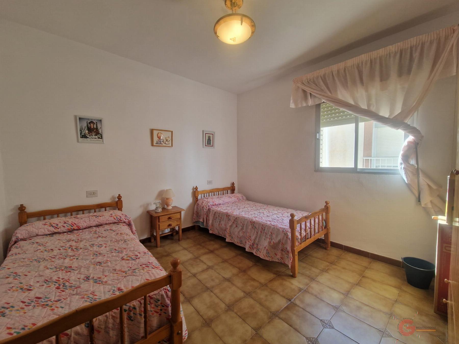 For sale of house in Molvízar