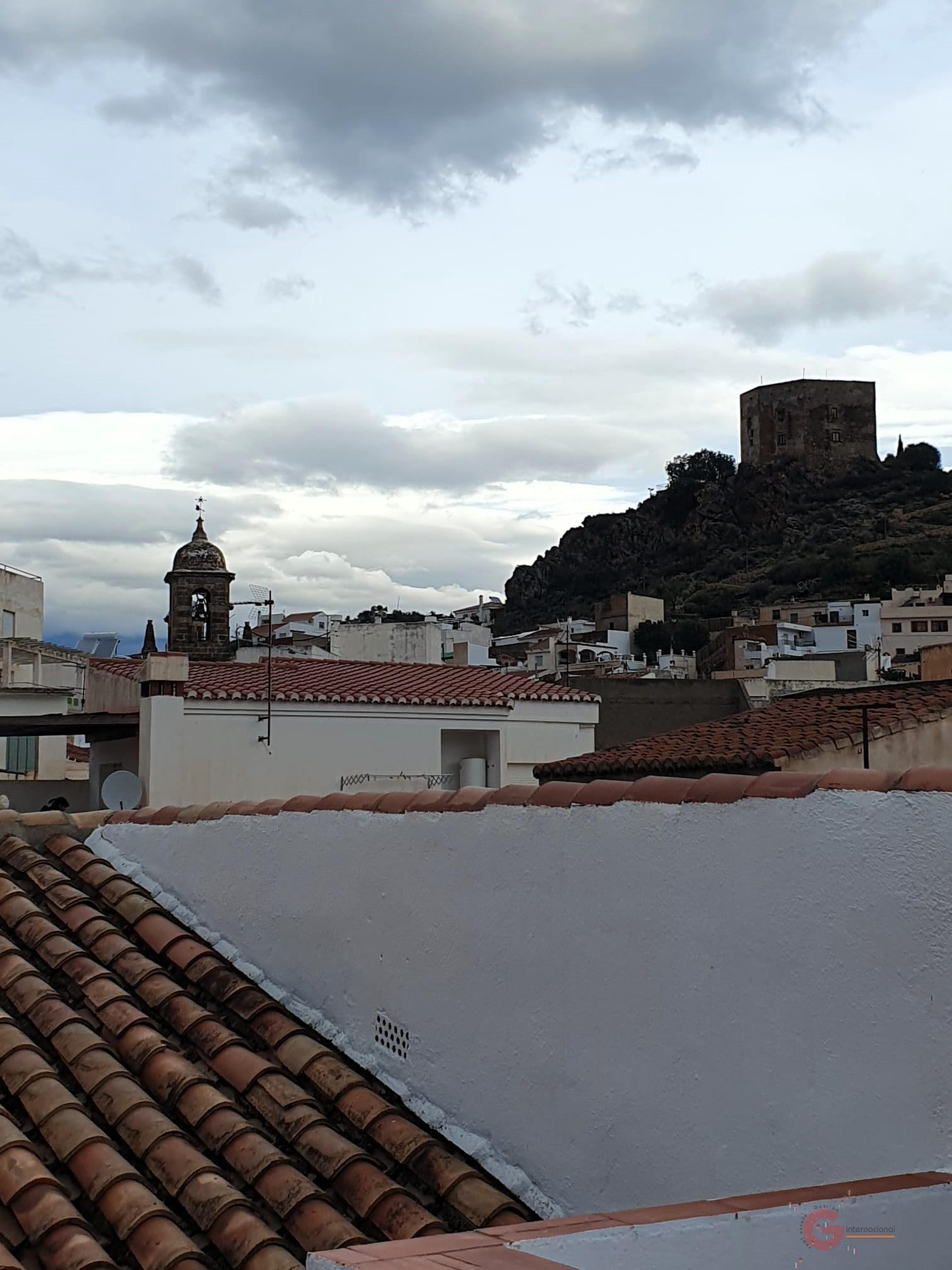Venta de casa en Vélez de Benaudalla