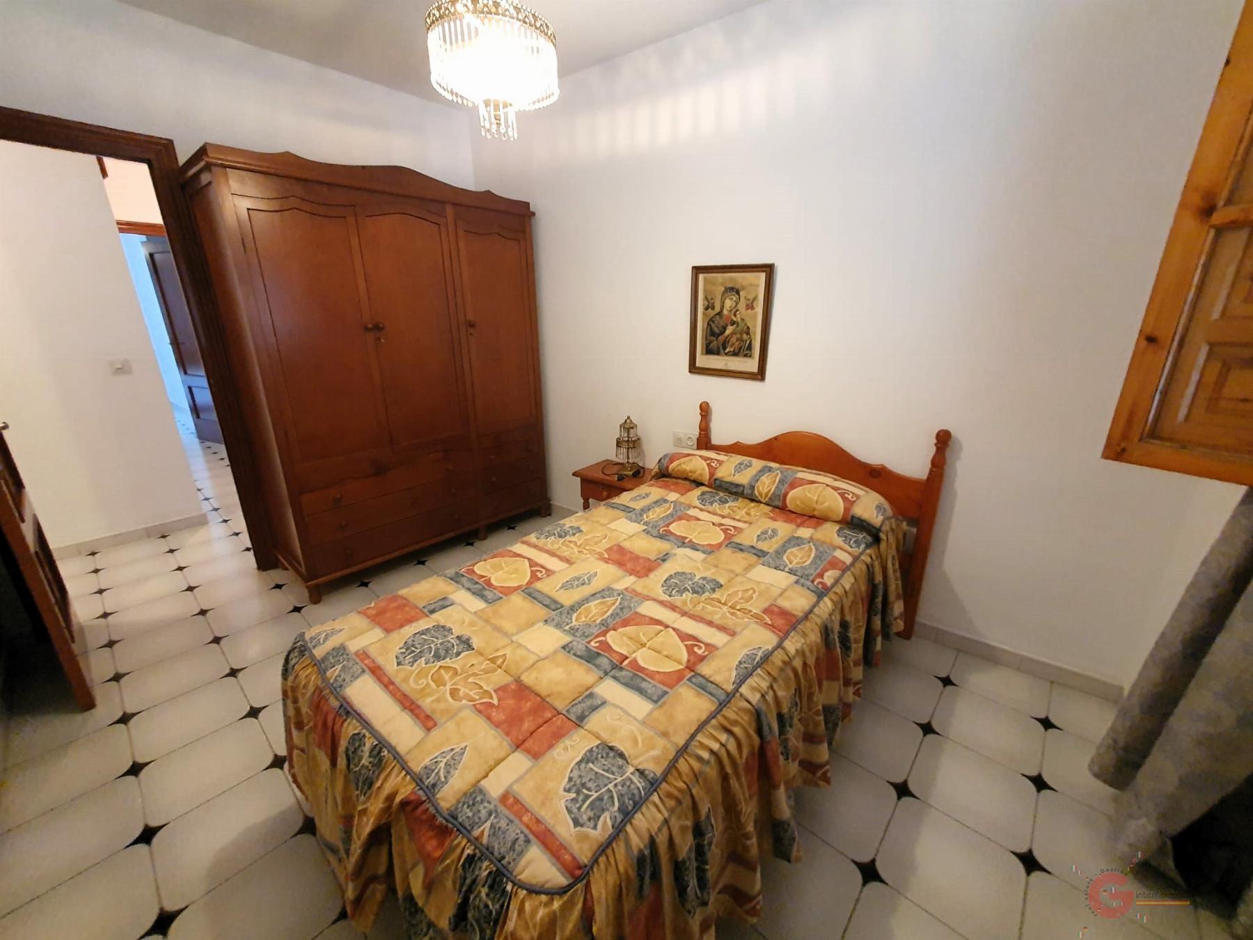 Venta de casa en Vélez de Benaudalla