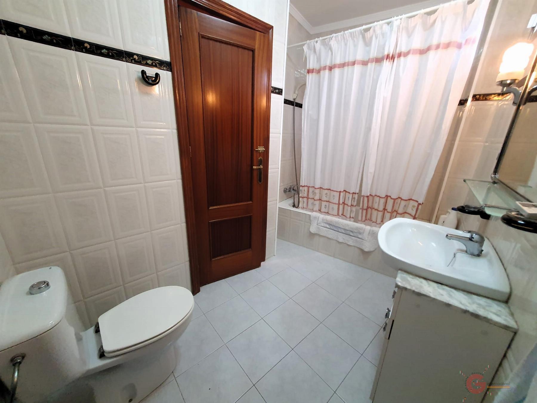 Venta de casa en Vélez de Benaudalla