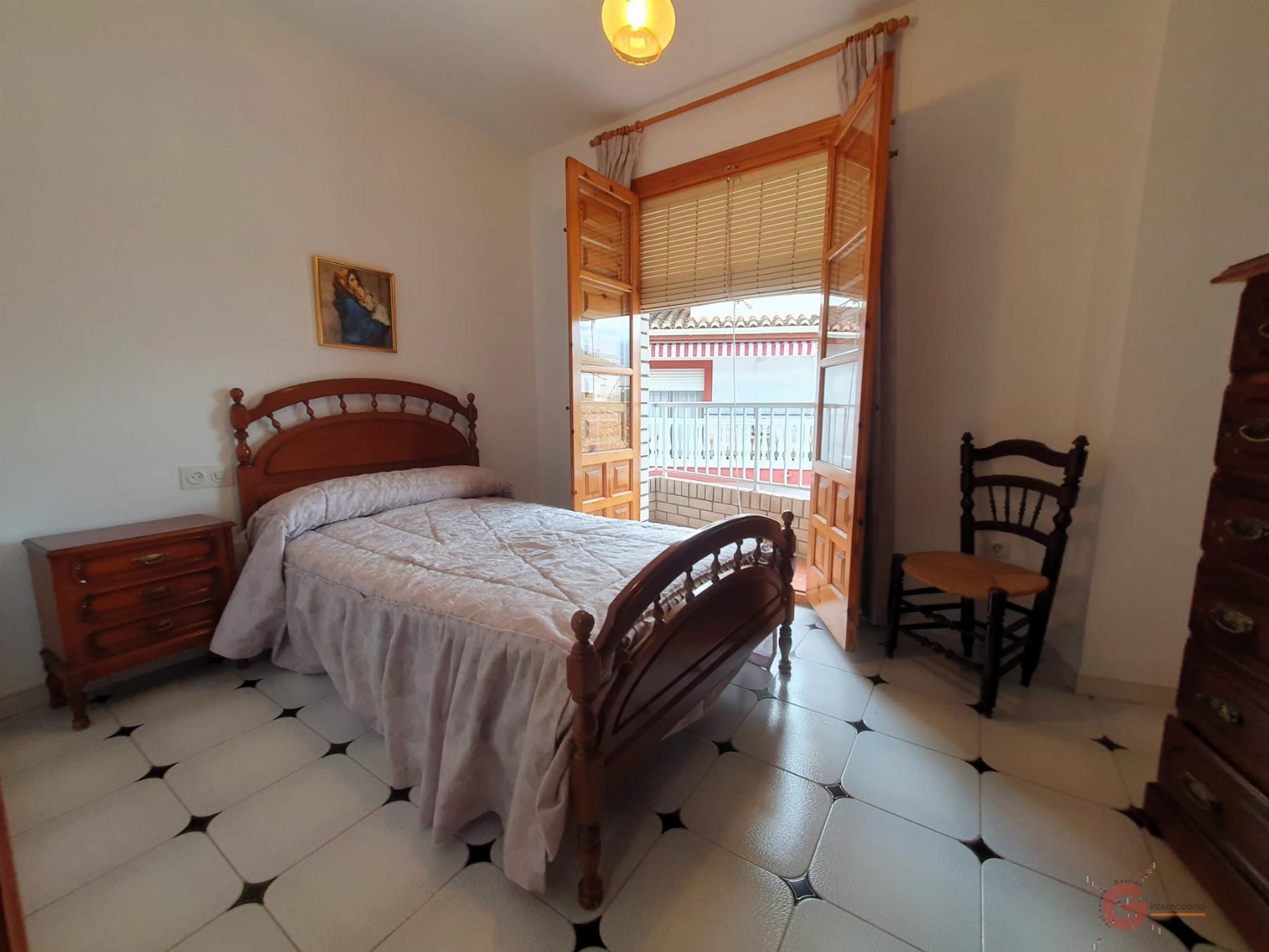 Venta de casa en Vélez de Benaudalla