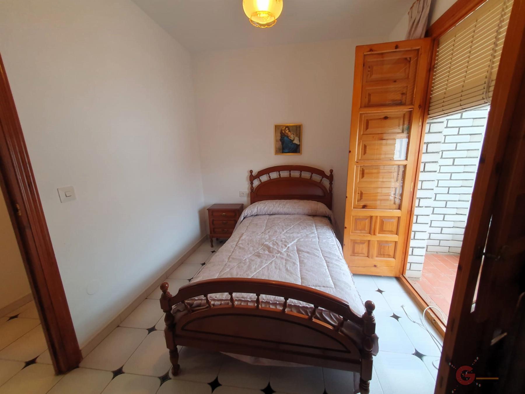 Venta de casa en Vélez de Benaudalla