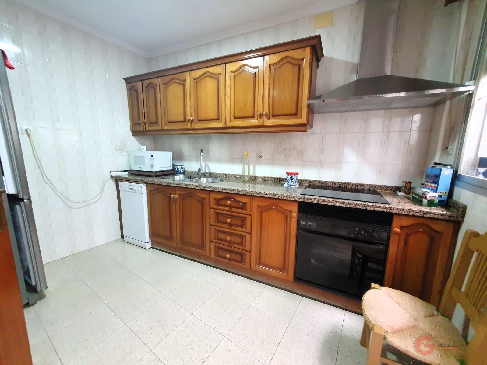 Venta de casa en Vélez de Benaudalla