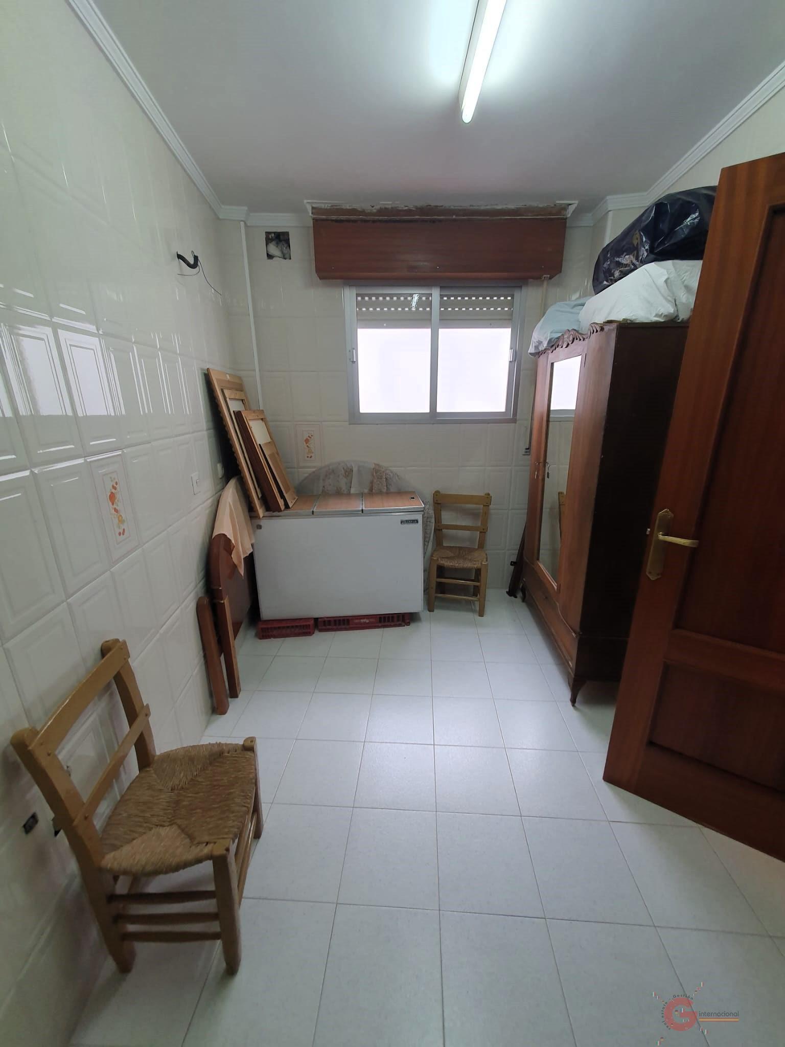 Venta de casa en Vélez de Benaudalla