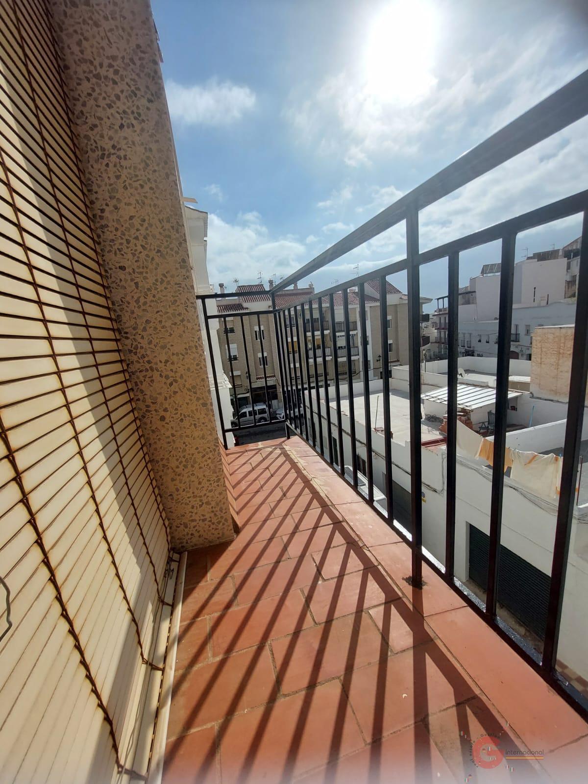 Venta de edificio en Salobreña