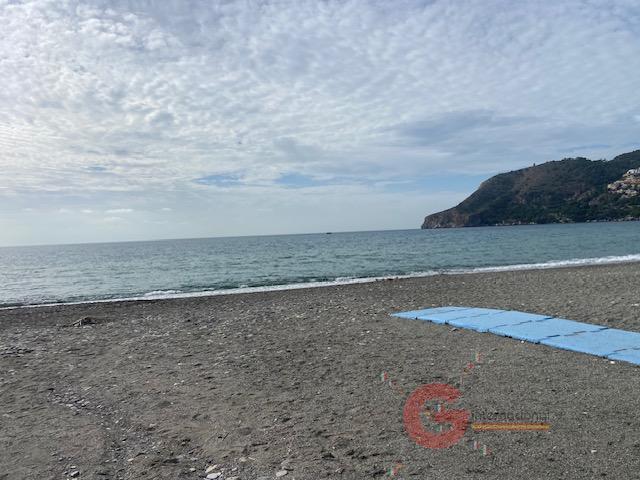 For sale of flat in La Herradura