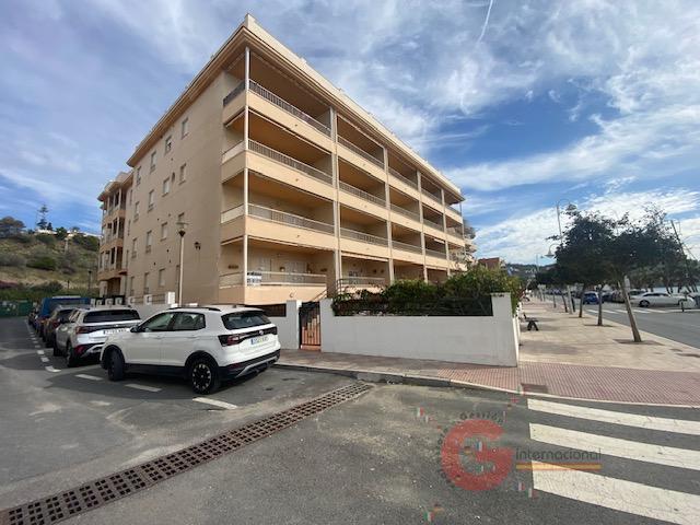 For sale of flat in La Herradura