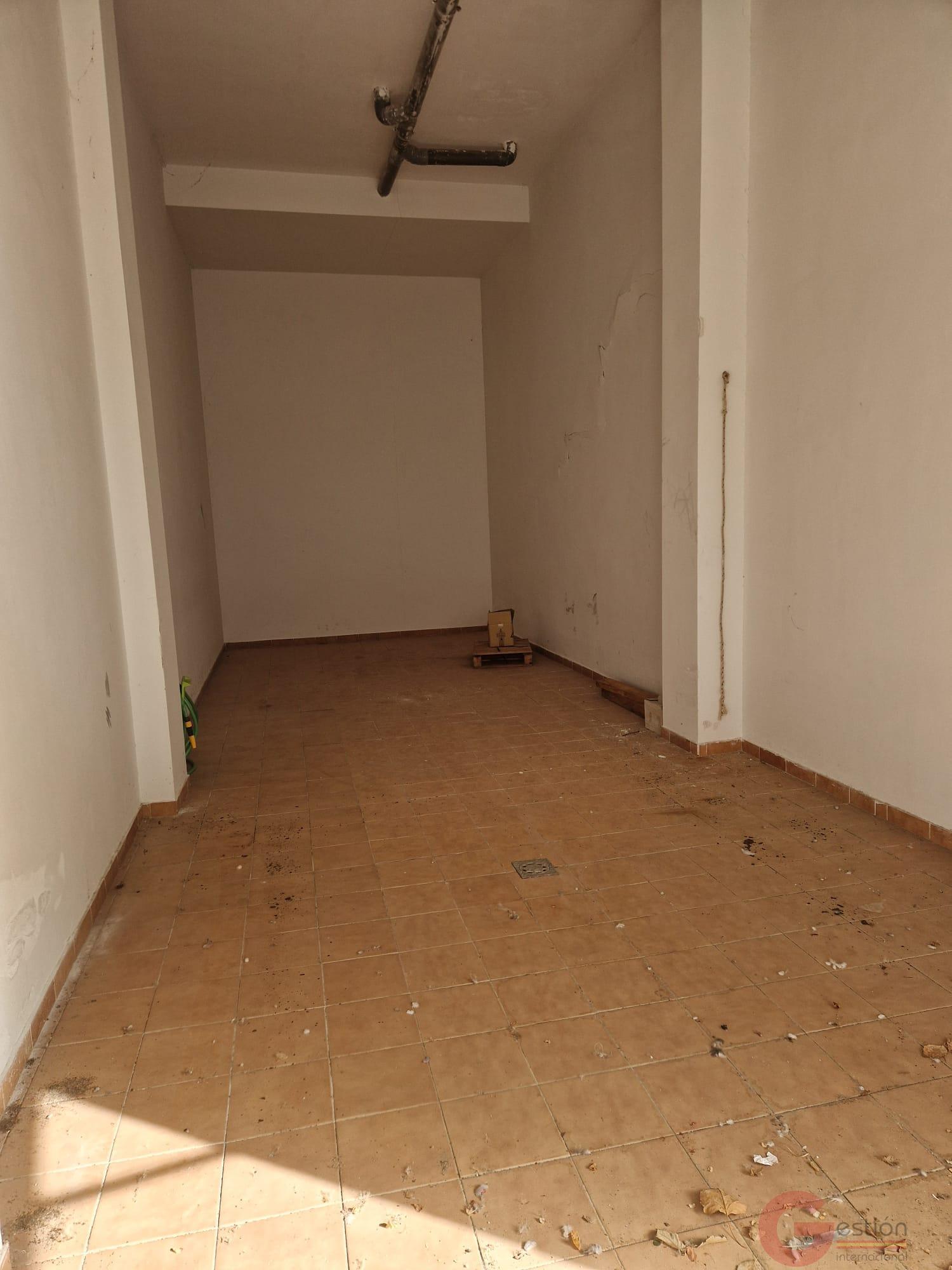 Venta de garaje en Otívar Venta de garaje en Otívar