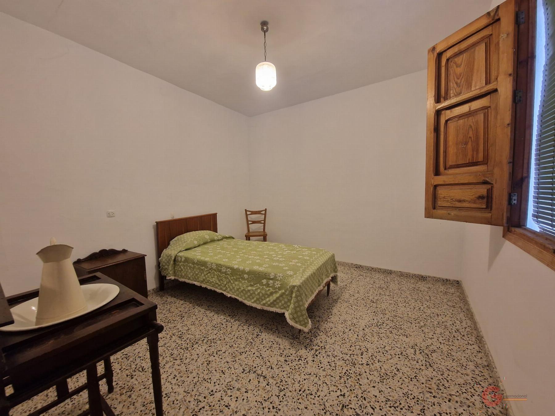 For sale of house in Molvízar
