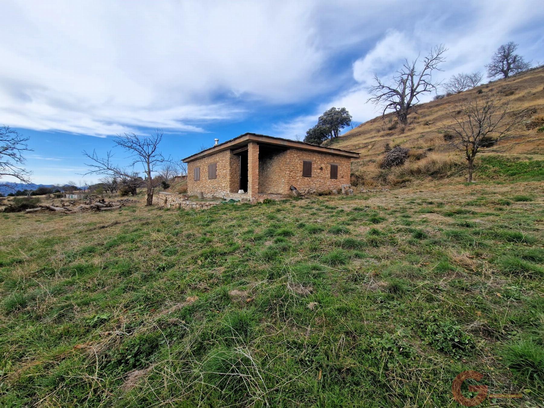 Venta de finca rústica en Lanjarón Venta de finca rústica en Lanjarón