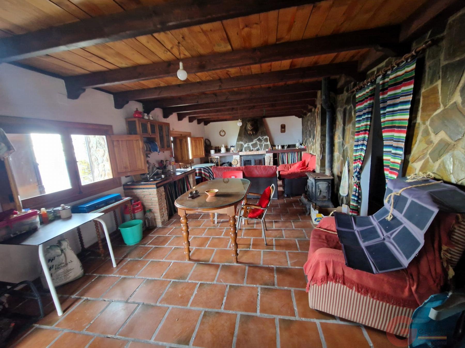 Venta de finca rústica en Lanjarón Venta de finca rústica en Lanjarón