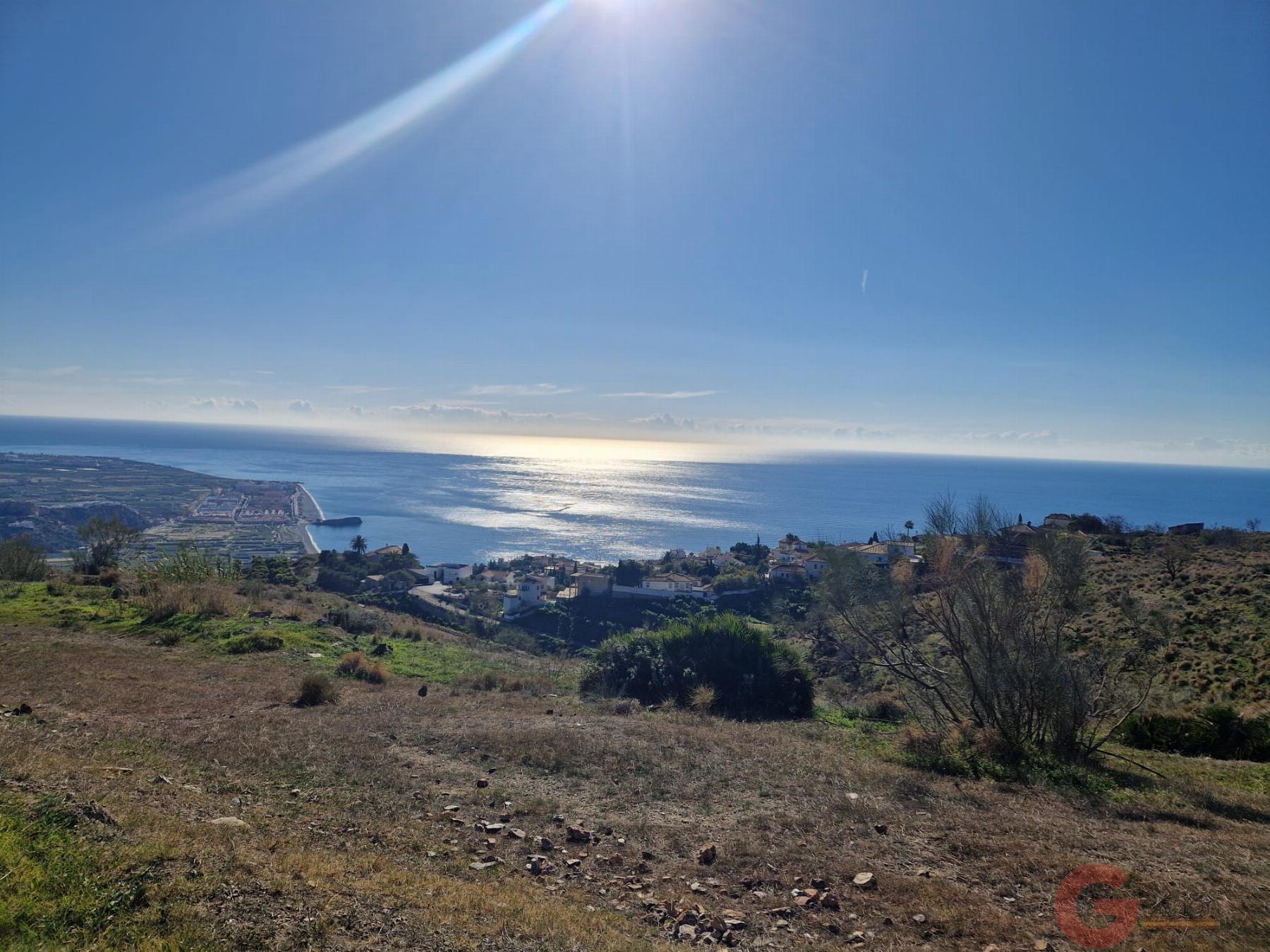 Venta de terreno en Salobreña
