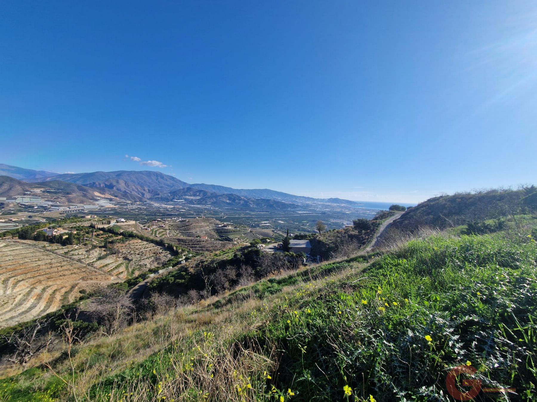 Venta de terreno en Salobreña