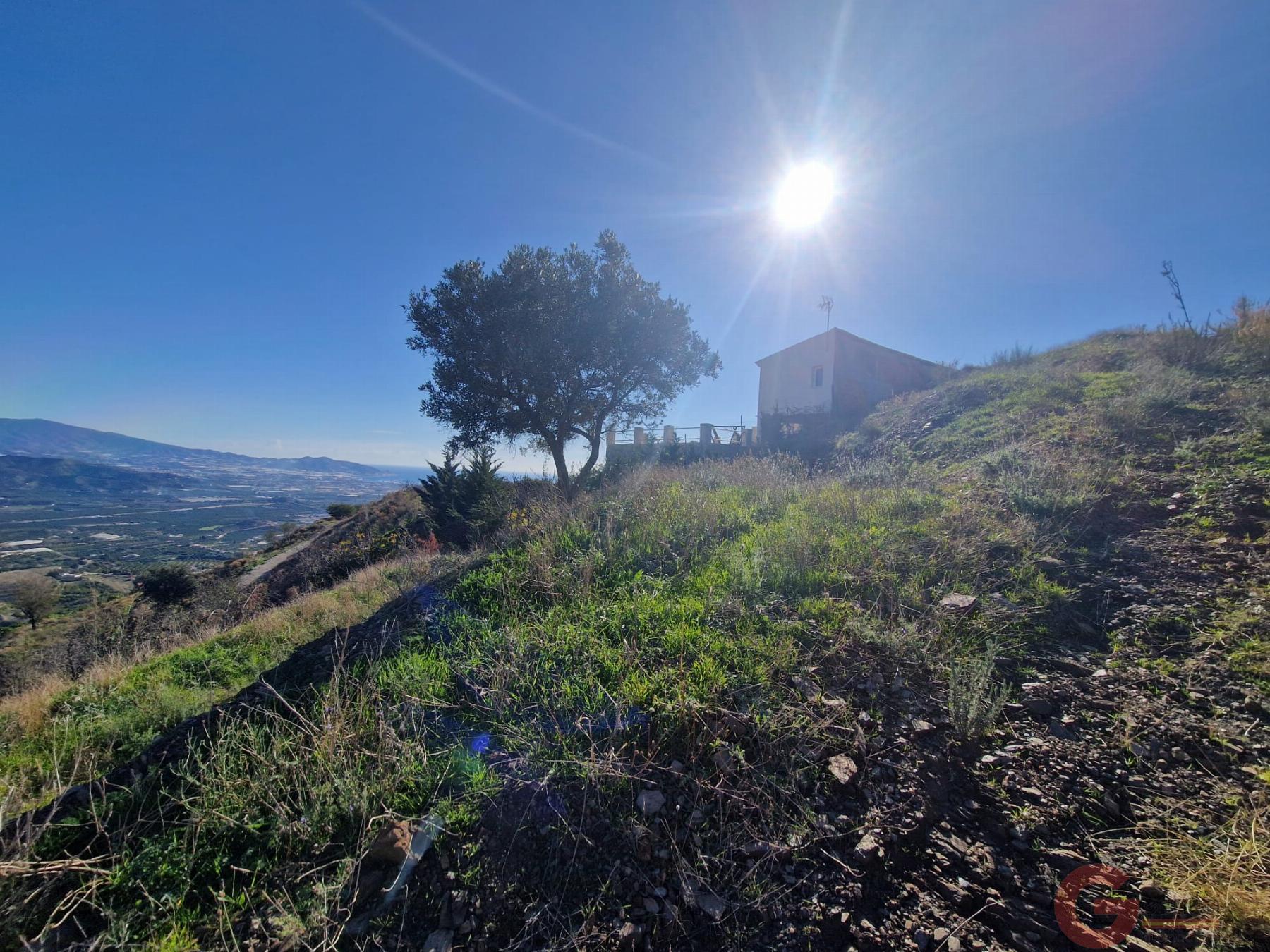 Venta de terreno en Salobreña
