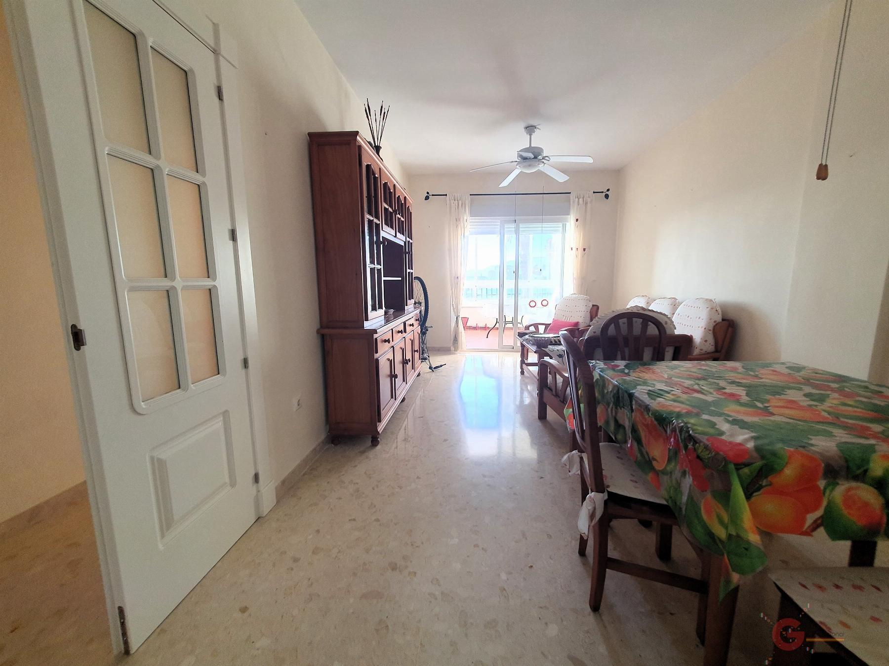 For sale of flat in Calahonda