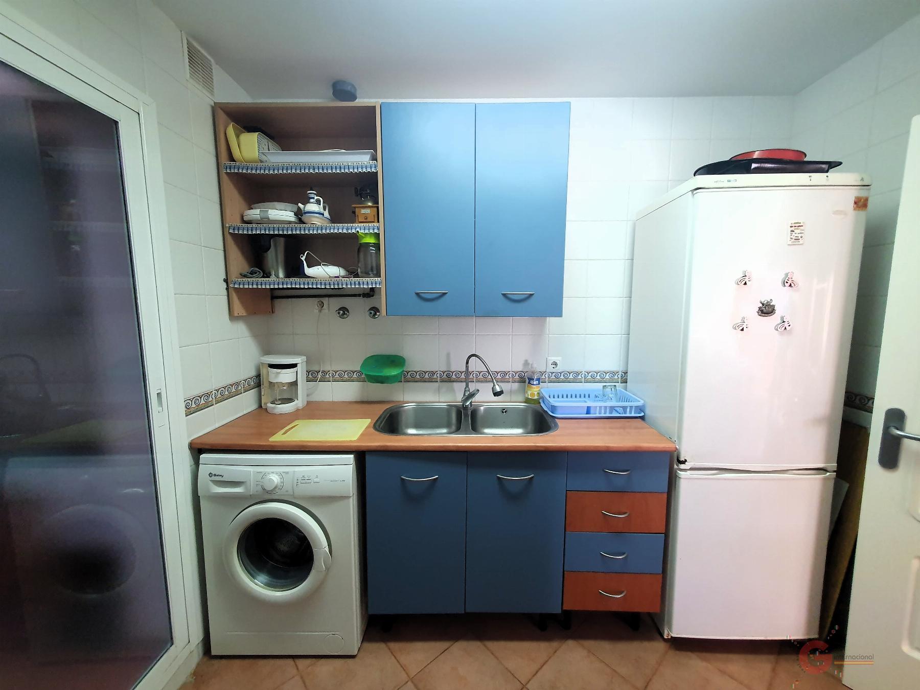 For sale of flat in Calahonda